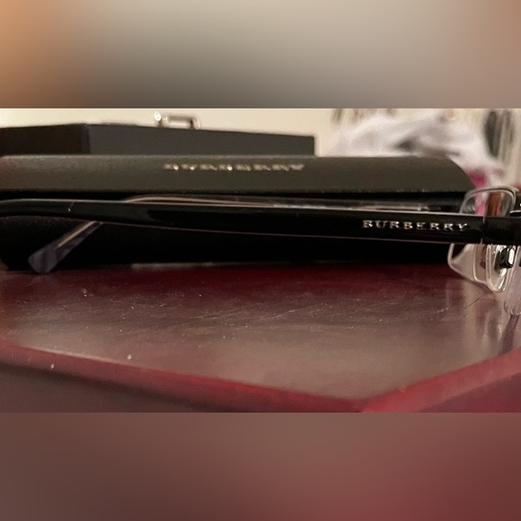 Burberry B1012 1001 59-19-135 Men’s Eyeglass Frames in great condition - Picture 3 of 6